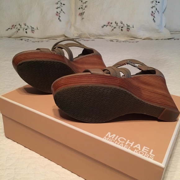 Michael Kors Wedges - Picture 4 of 4